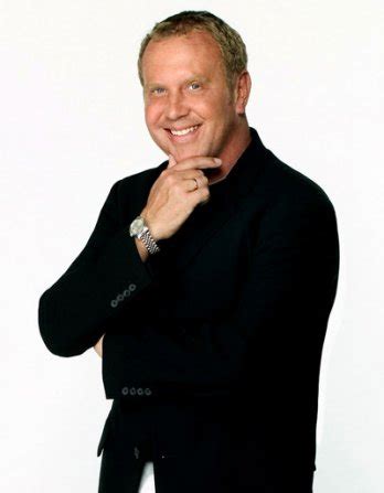 michael kors leaving project runway|michael kors holdings.